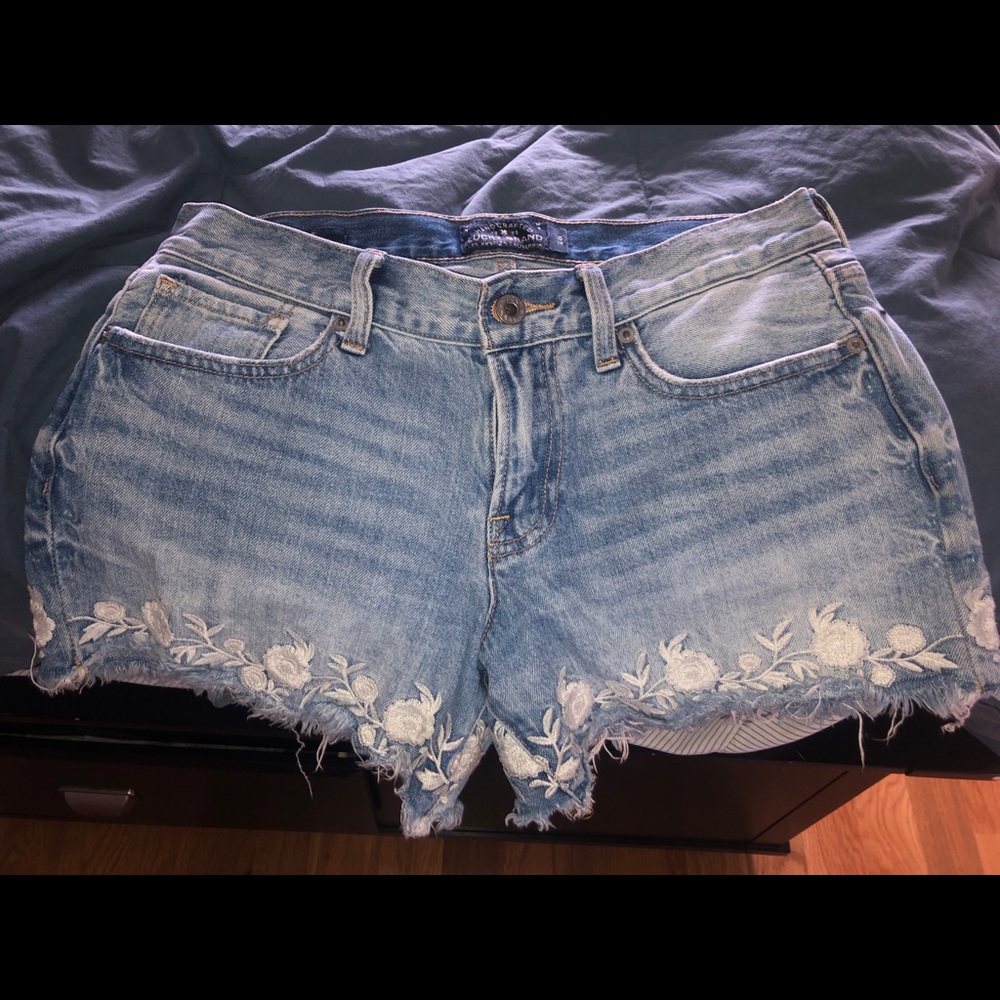 Size 2/26 Lucky brand shorts